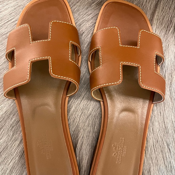Hermes Shoes - Authentic Hermes Oran in Gold